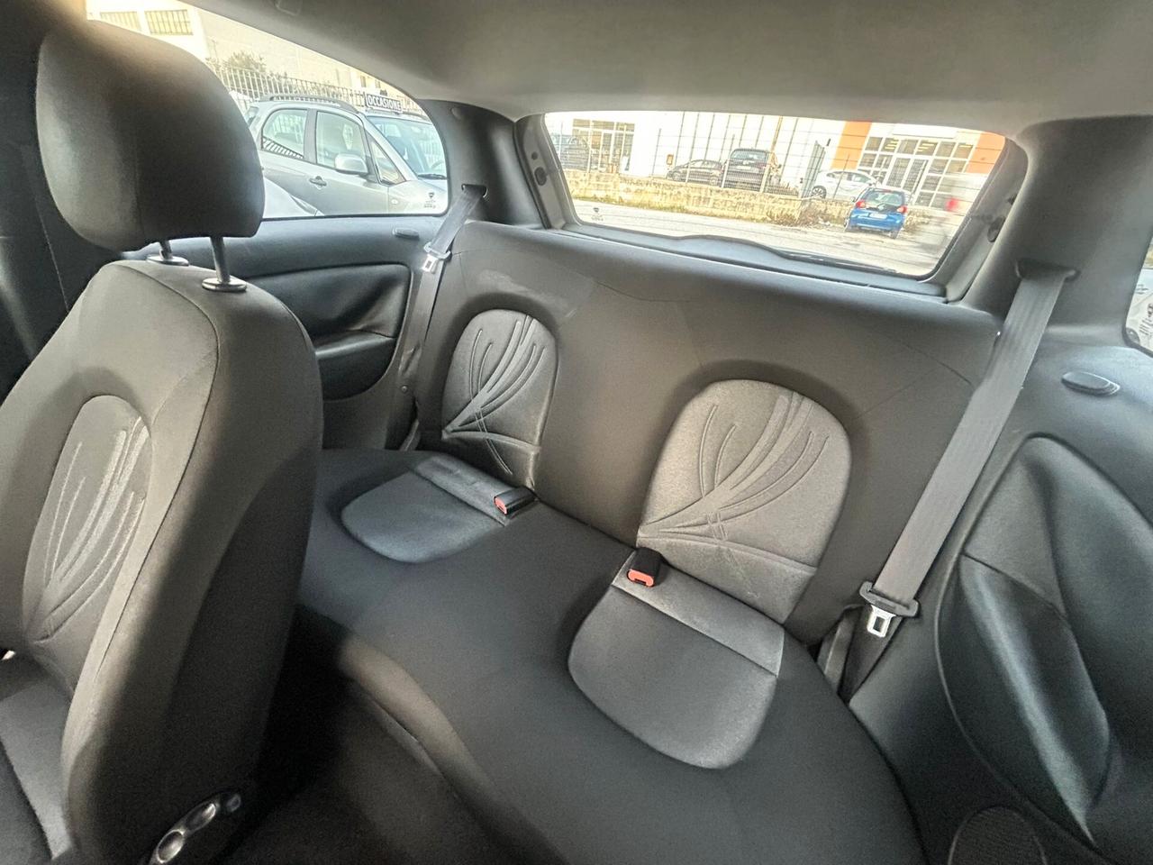 Lancia Ypsilon 1.2B X NEOPATENTATI 2011