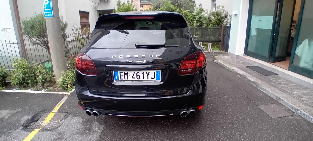 Porsche Cayenne 4.8 S