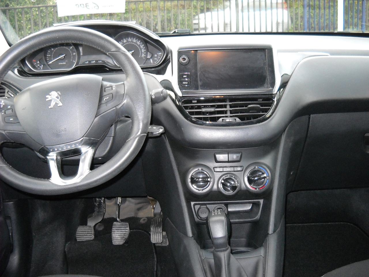 Peugeot 208 PureTech 82 5 porte Active