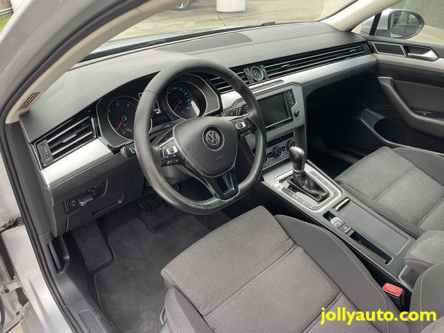 VOLKSWAGEN Passat Variant 2.0 TDI DSG Business BlueMotion Tech