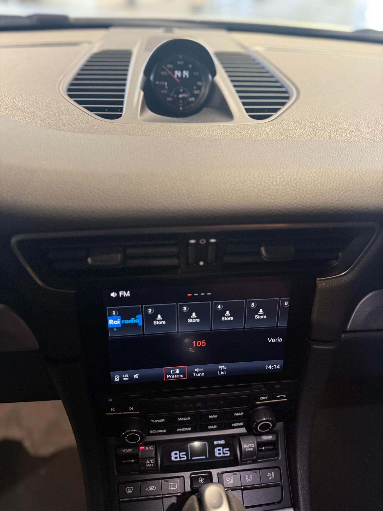 Porsche 911 Coupe 4.0 GT3 auto