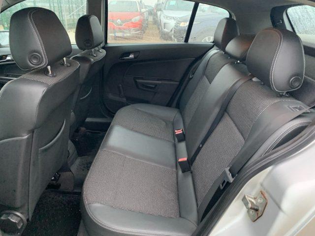 OPEL Astra 1.6 16V Twinport 5 porte Club