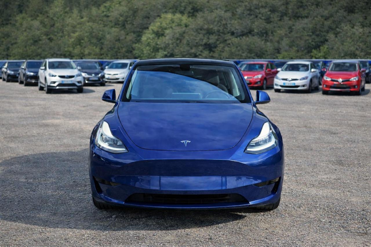 TESLA Model 3 - Model 3 Standard rwd Plus