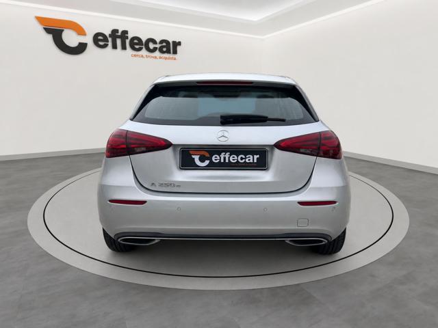 MERCEDES-BENZ A 250 E hybrid EQ Progressive Advance