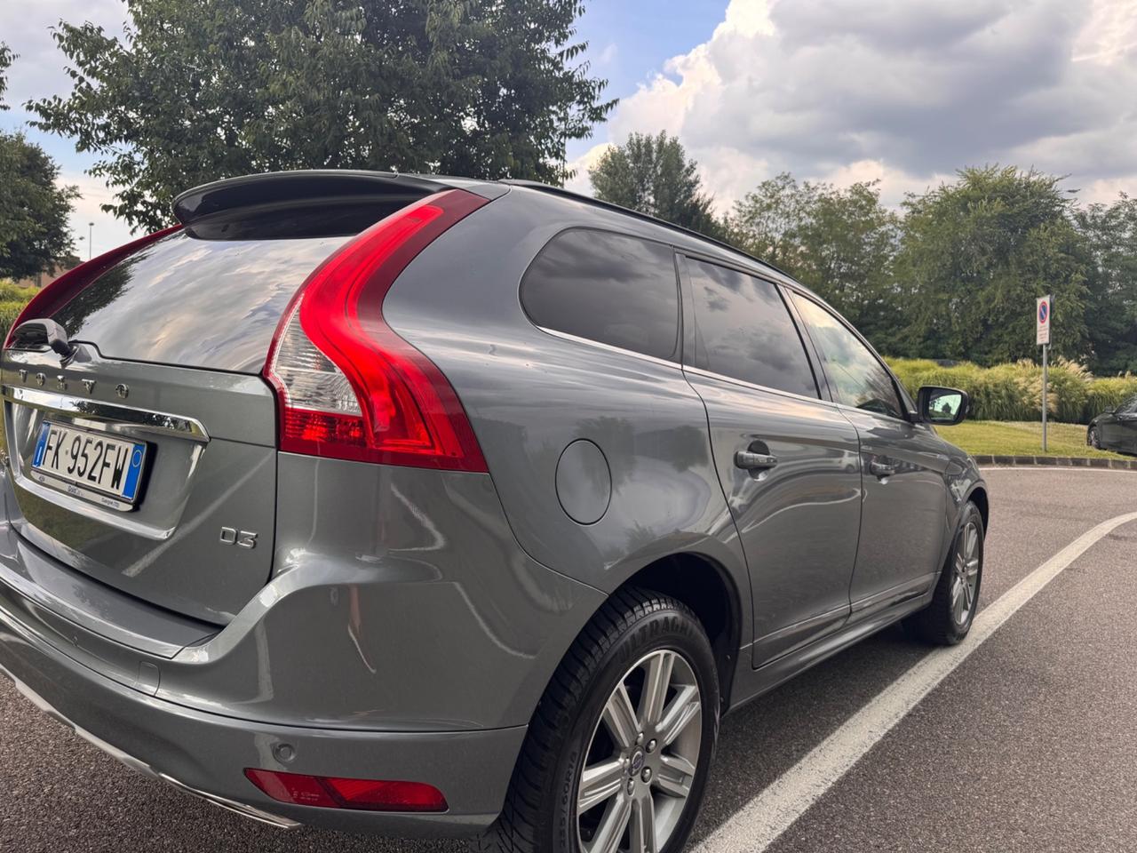 Volvo XC 60 XC60 D4 AWD Geartronic Kinetic