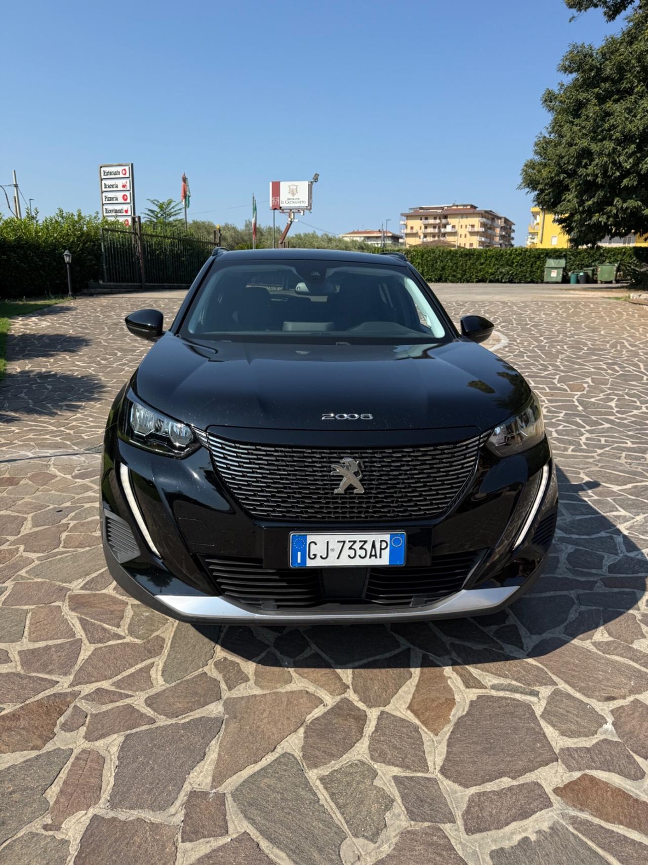 Peugeot 2008 1.5 diesel EAT8 Allure 2022 uni proprietario