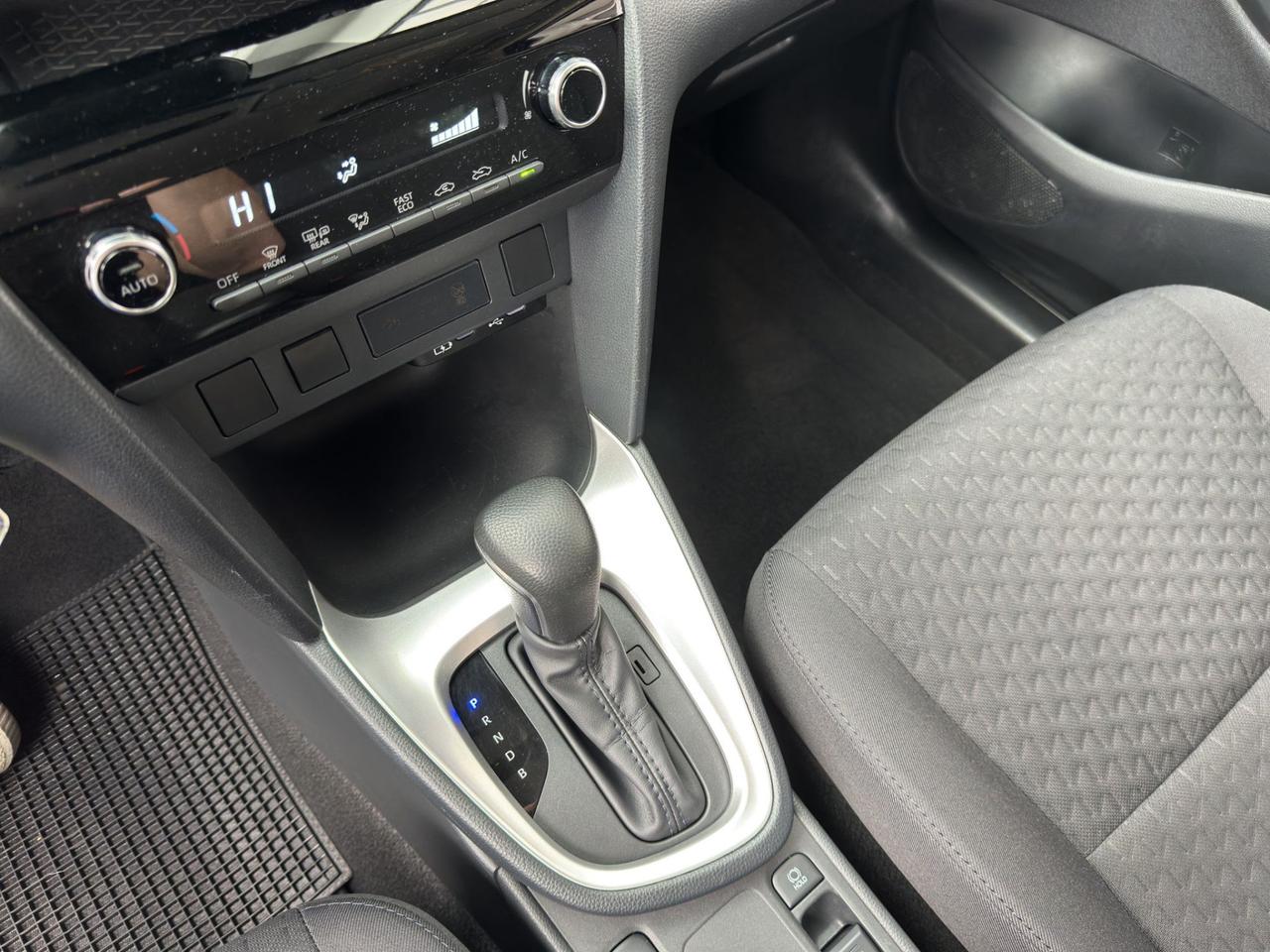 Toyota Yaris Cross 1.5h Active fwd 115cv e-cvt