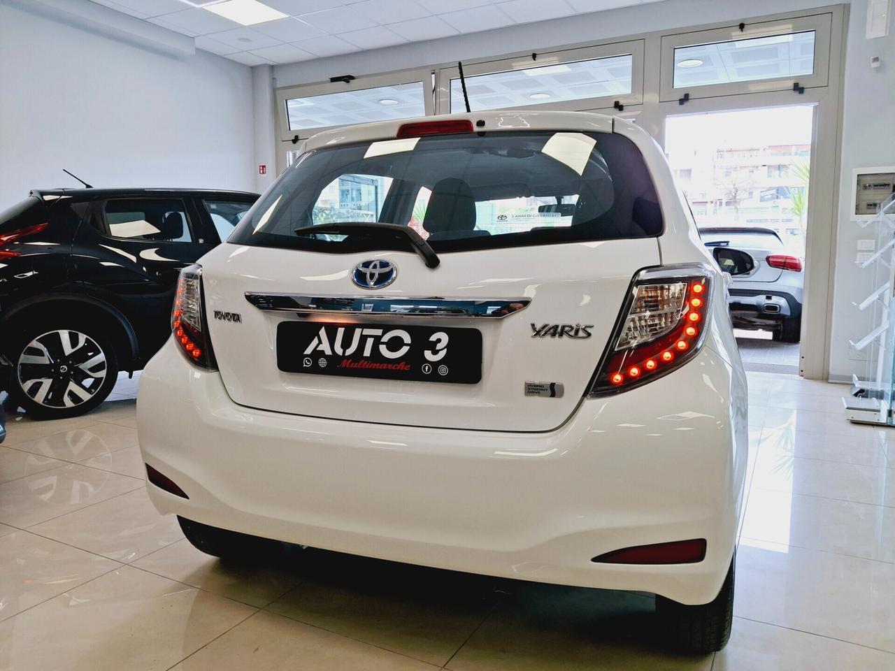 Toyota Yaris 1.5 Hybrid 5 porte Cool "Unico Proprietario