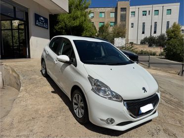 Peugeot 208 1.4 HDi 5 PORTE - PERFETTA - 2014