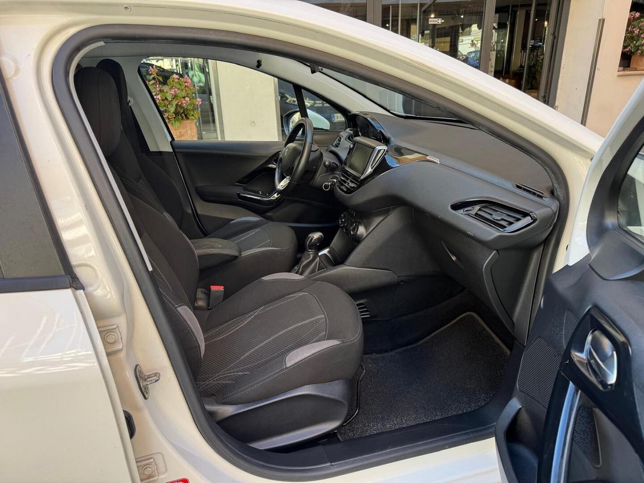 PEUGEOT 208 1.4 HDi 68CV 5 porte Active