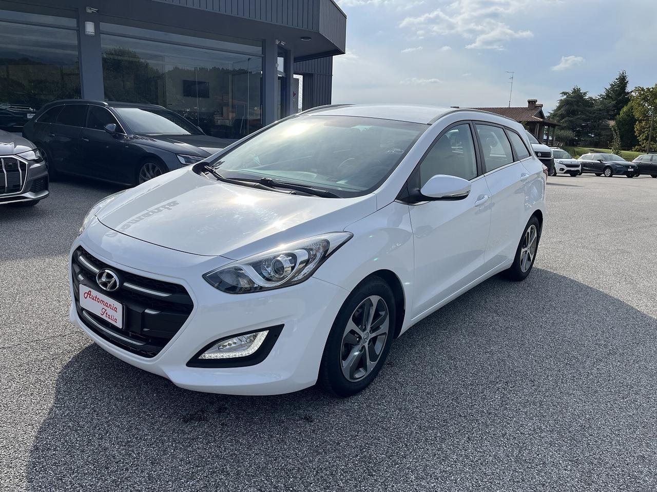 HYUNDAI I30 SW 1600 CRDI 110 CV COMFORT