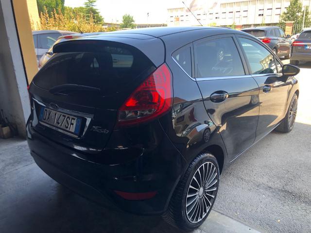 FORD Fiesta 1.4 TDCi 68CV 5 porte Titanium