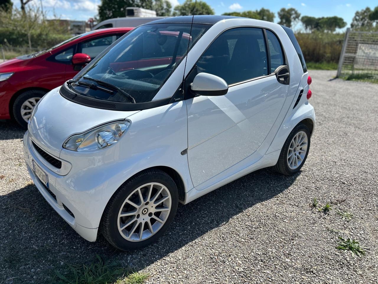 Smart ForTwo 1000 52 kW coupé passion
