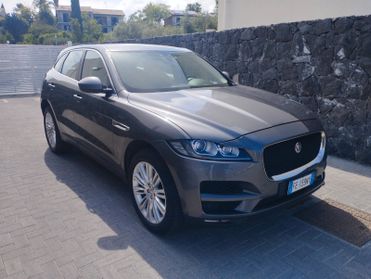 Jaguar F-Pace 3.0 D V6 300 CV AWD aut. Prestige