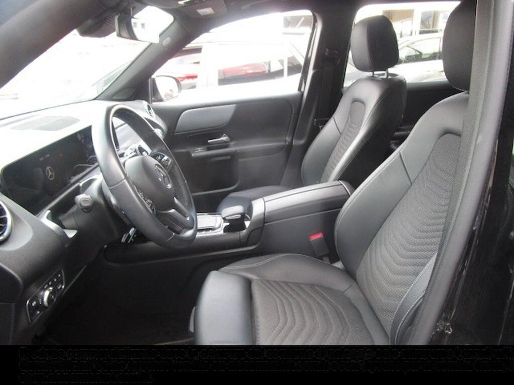 MERCEDES-BENZ GLB 200D 150CV AUTOMATIC BUSINESS EXTRA ( FARI LED - TETTO PANORAMICO APR. - CRUISE - PELLE - NAVI - PARK ASSIST )