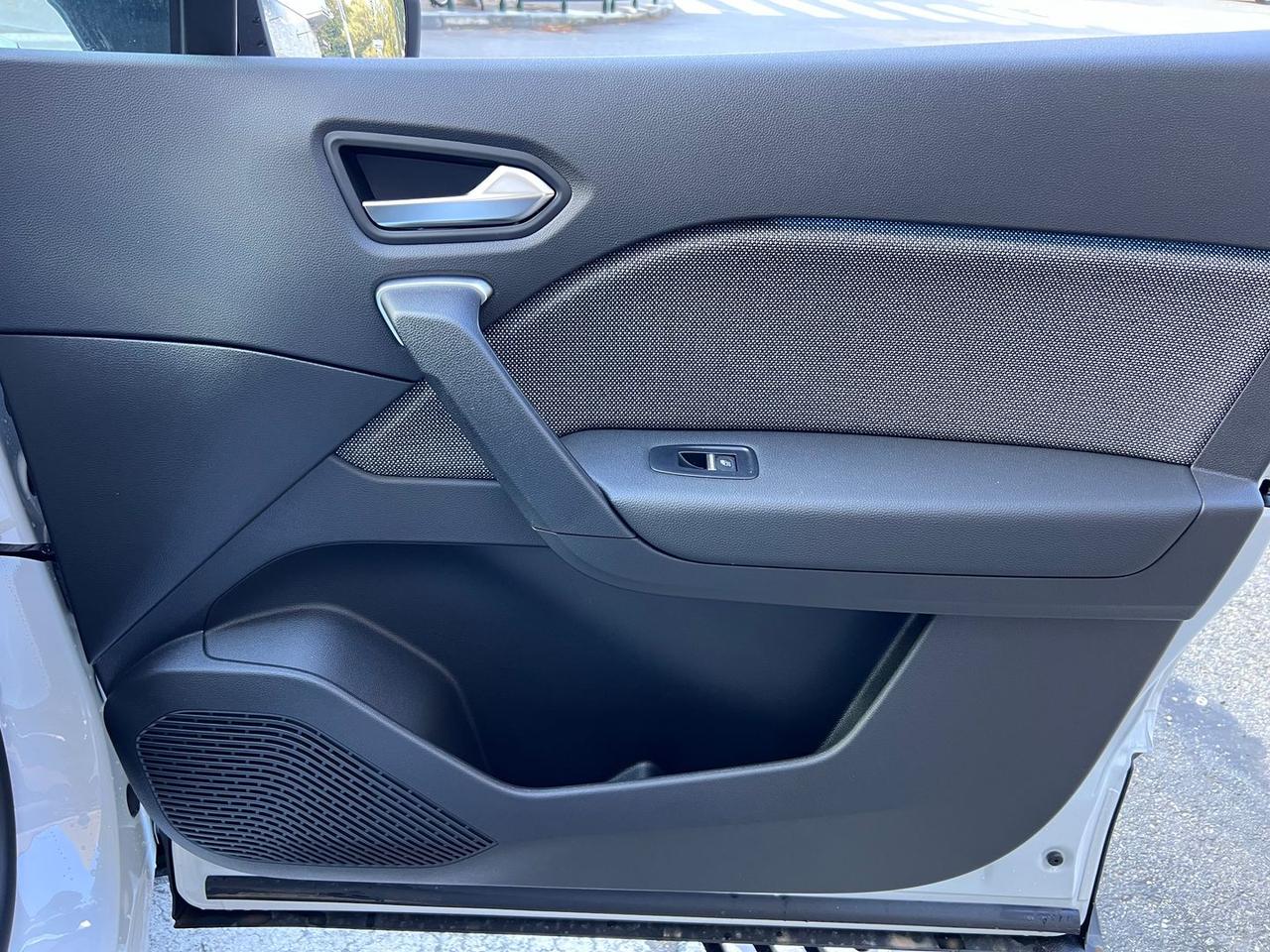 Renault Captur 1.0 ECO-G 100CV Techno #8322