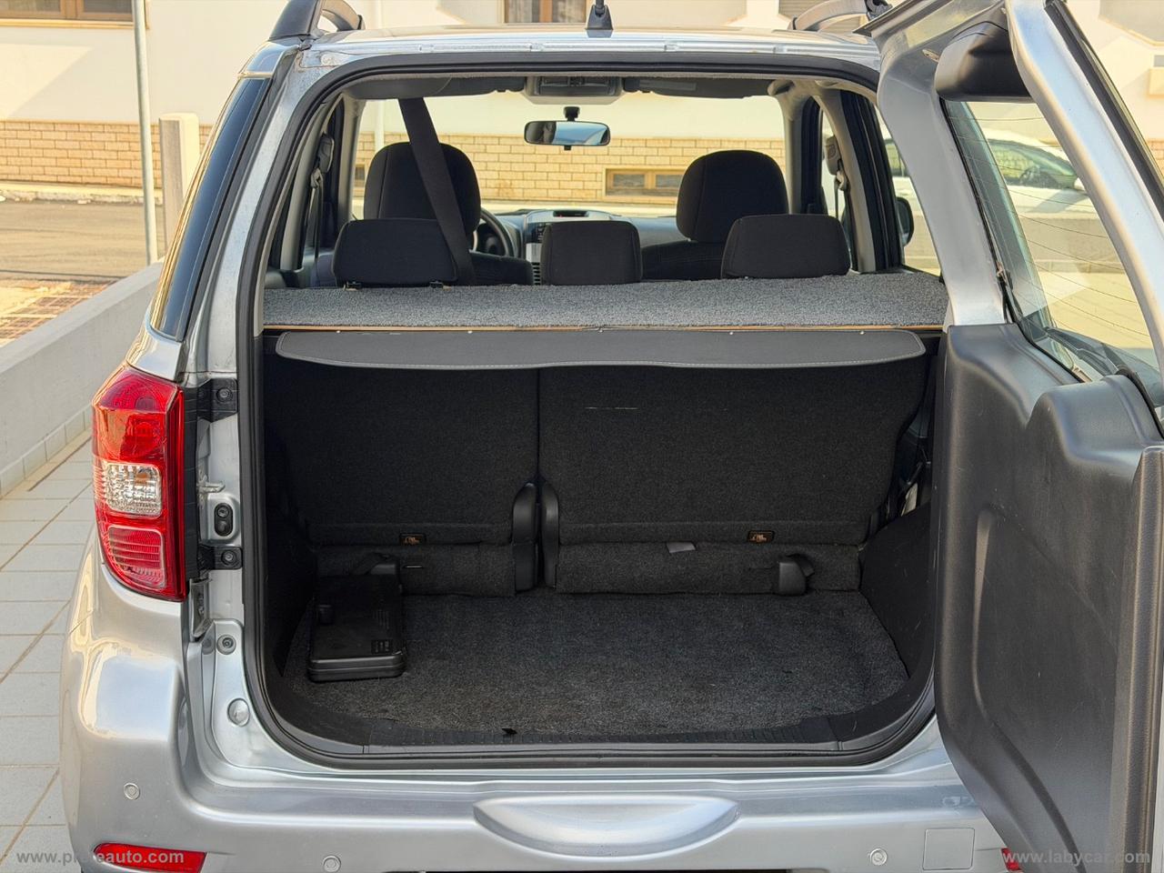DAIHATSU Terios 1.5 4WD SXA