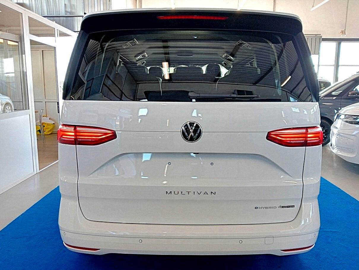 Volkswagen T7 Multivan 1.5 PHEV 4motion 245cv IQ LED GANCIO 360° FULL