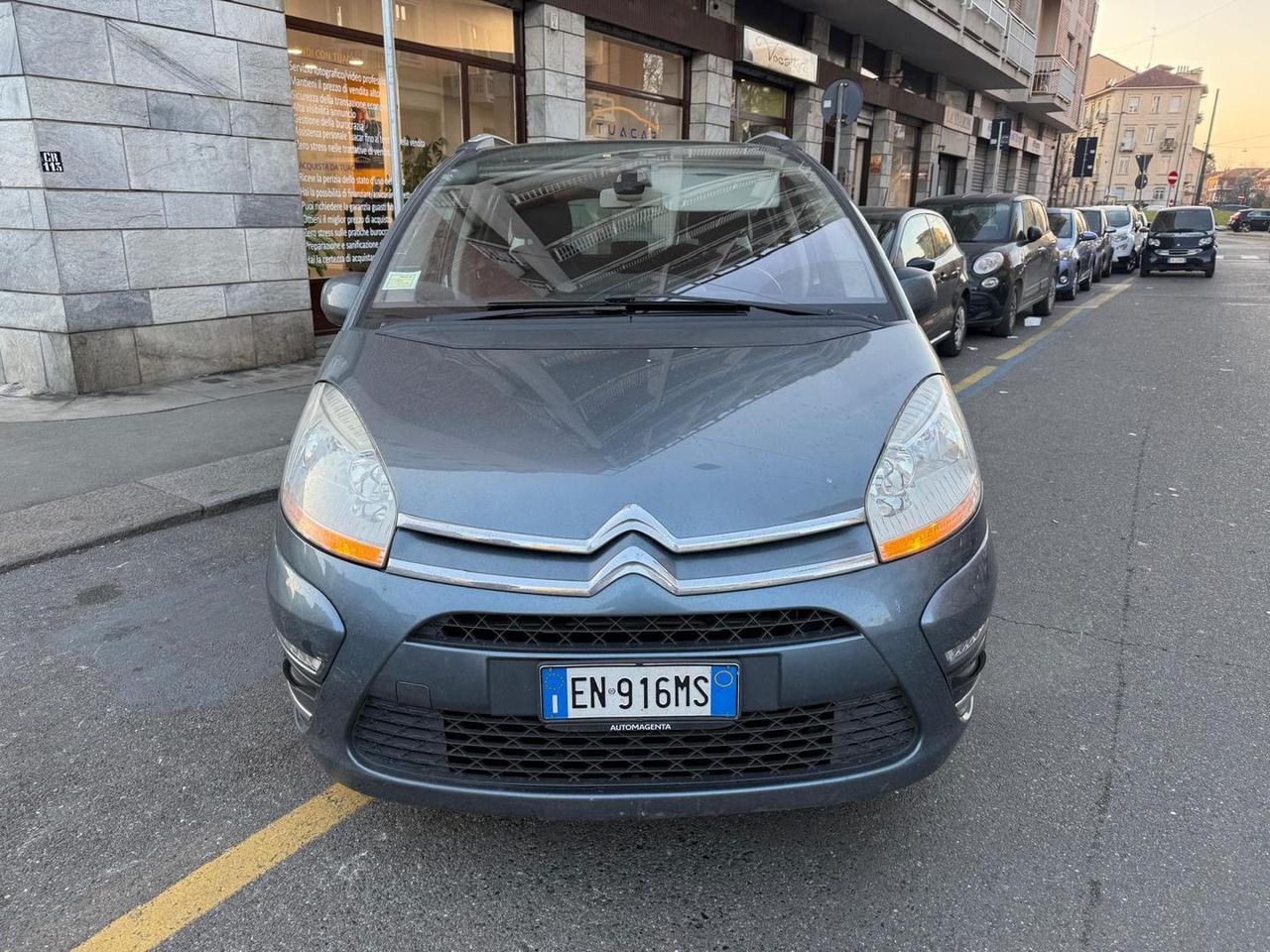 Citroen Grand C4 Picasso Seduction HDi 110 7 POSTI