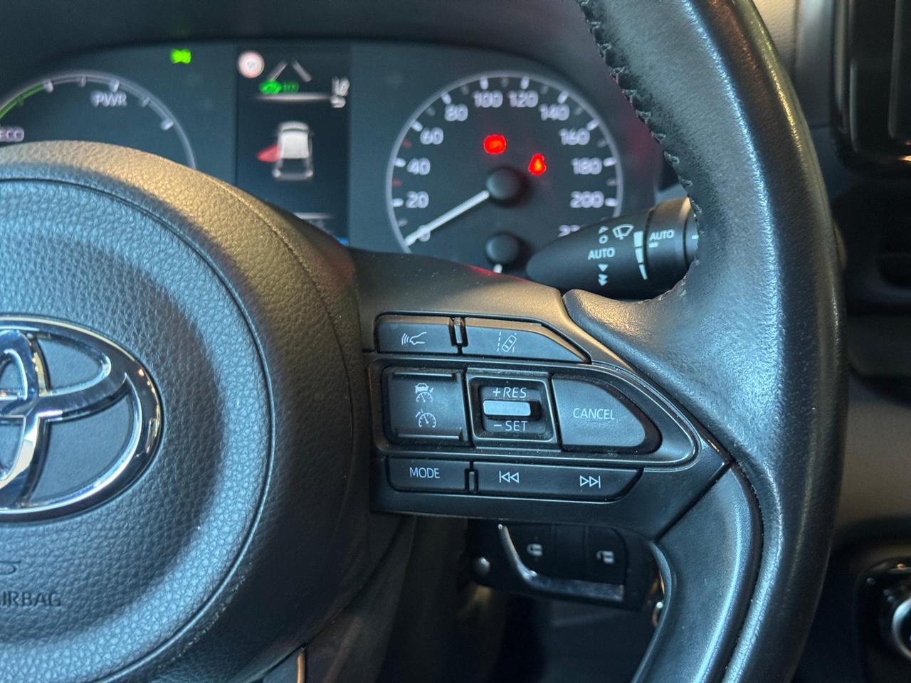 Toyota Yaris 1.5h Business N1-AUTOCARRO PREZZO + IVA