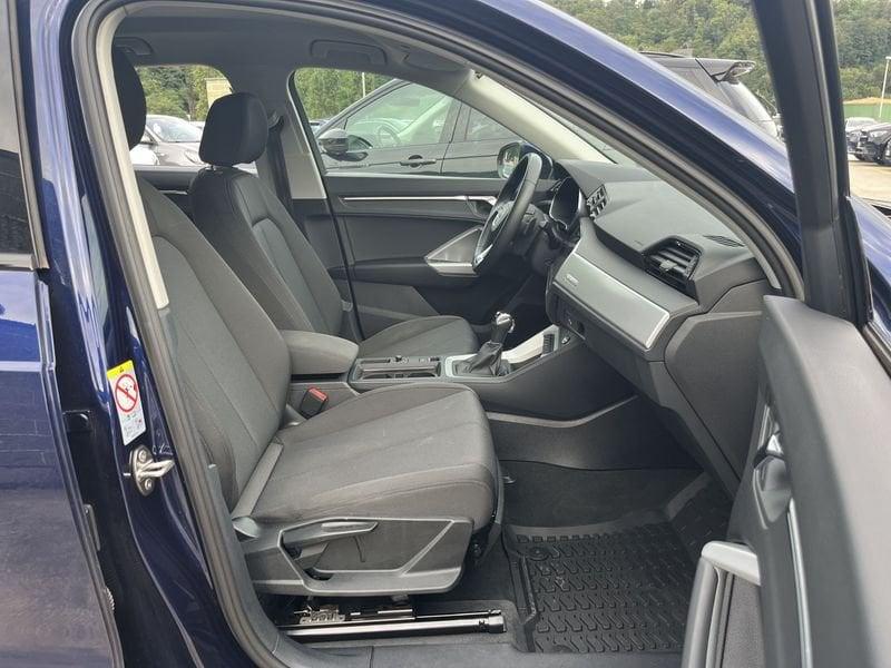 Audi Q3 35 2.0 tdi Business Advanced quattro s-tronic