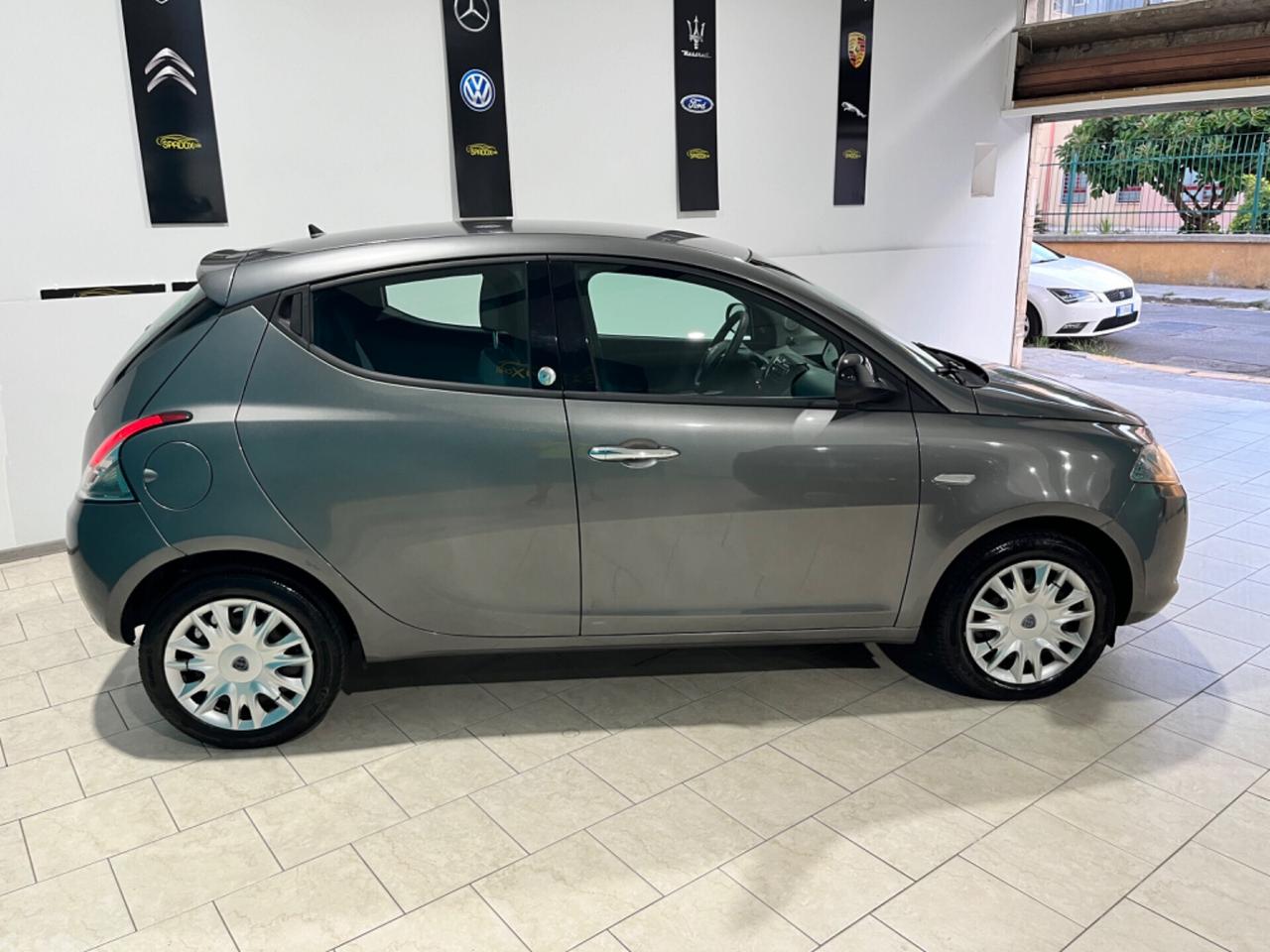 LANCIA YPSILON 1.2 GPL 2012 UNICOPROPRIETARIO