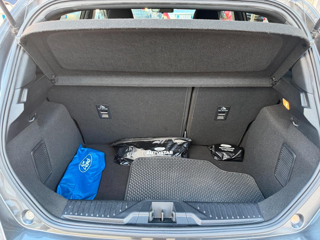 Ford Fiesta 1.0 Ecoboost Hybrid 125 CV 5 porte ST-Line