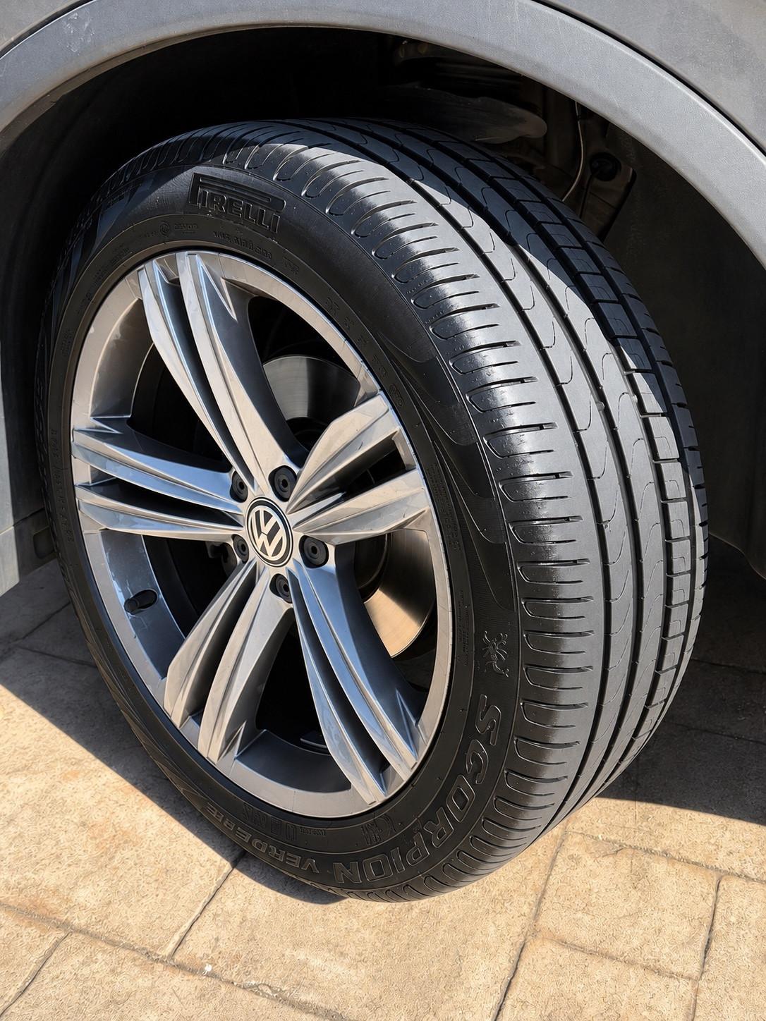 Volkswagen Tiguan 2.0 TDI SCR DSG 4MOTION Advanced BMT