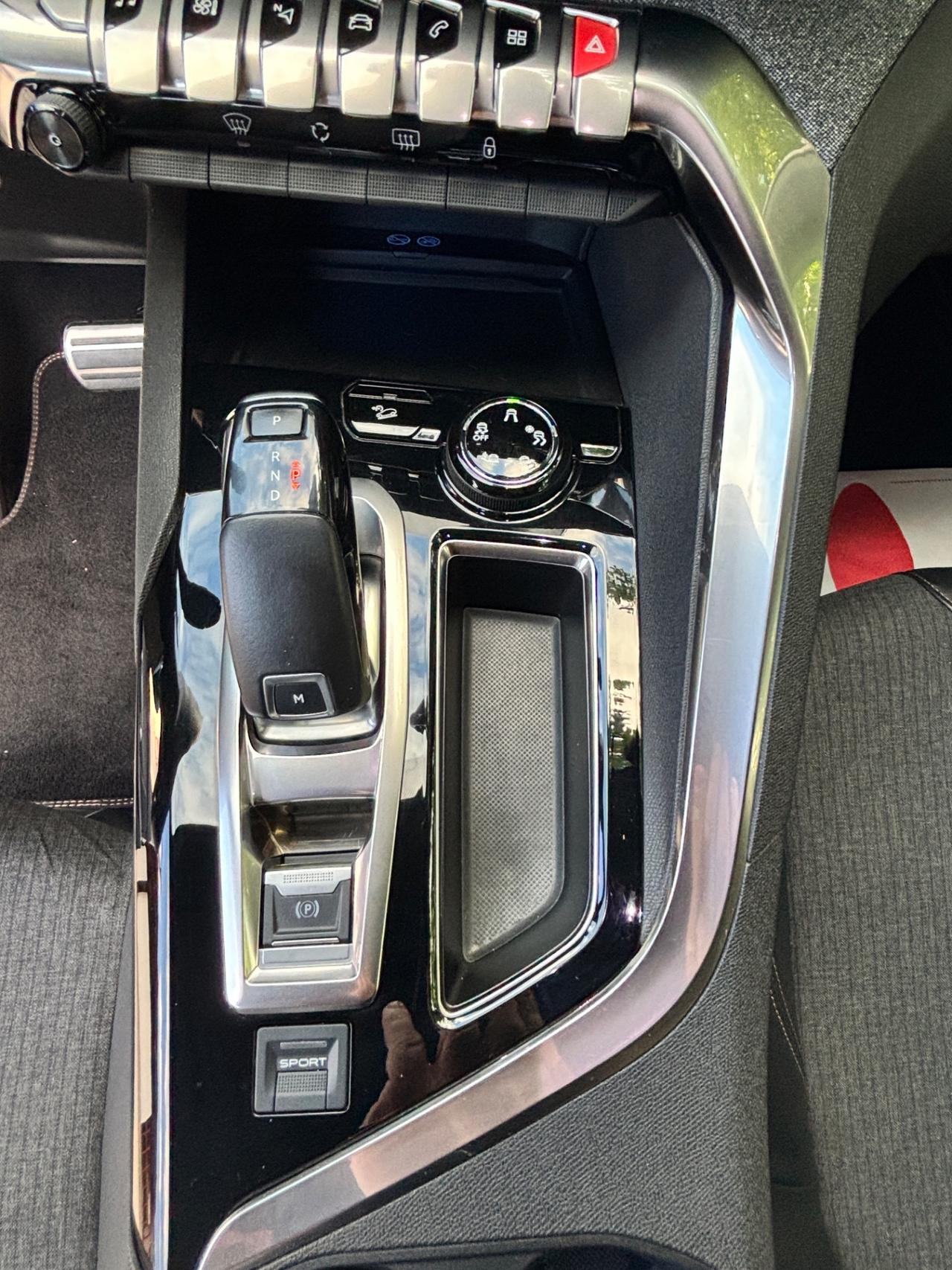 Peugeot 5008 BlueHDi 130 S&S Allure