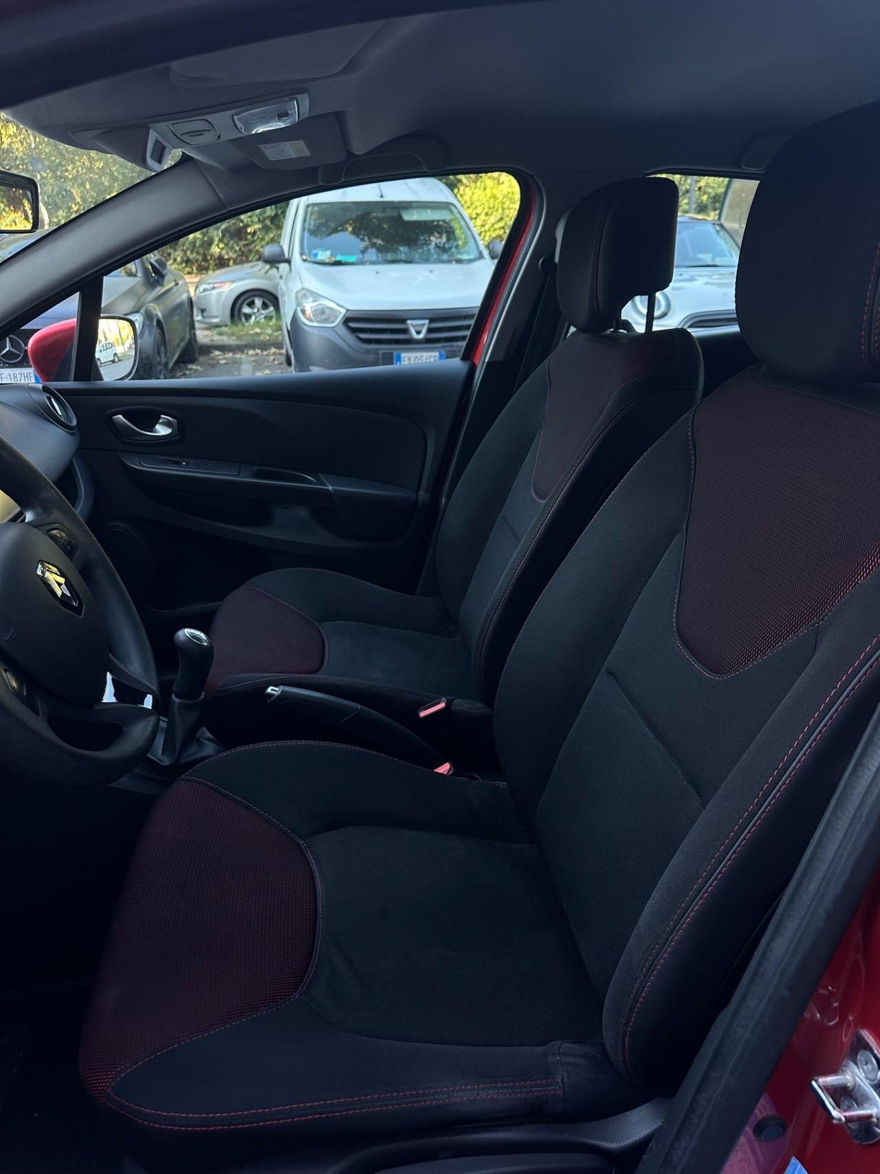 Renault Clio 1.2 75CV 5 porte Wave