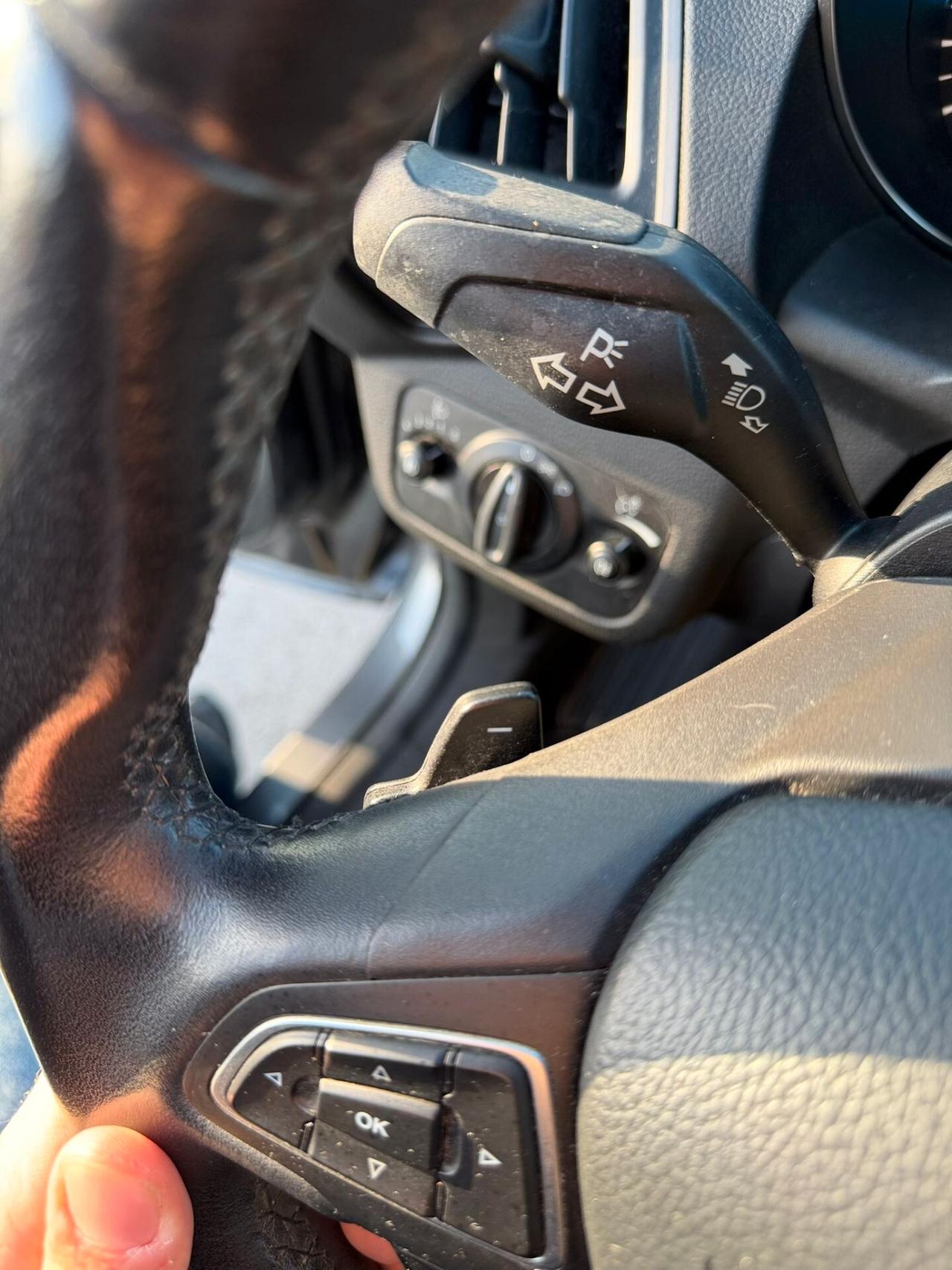 Ford Kuga 1.5 TDCI 120 CV S&S 2WD Powershift Titanium Business