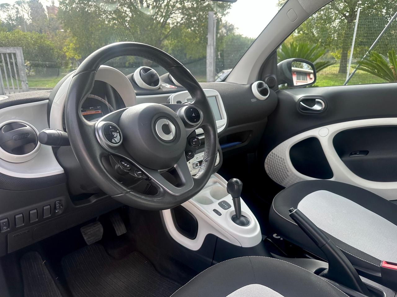 Smart ForTwo 70 1.0 twinamic Passion UFFICIALE MERCEDES PERMUTE GARANZIA