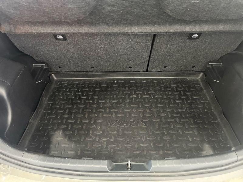 Toyota Yaris Yaris 5p 1.5h Active