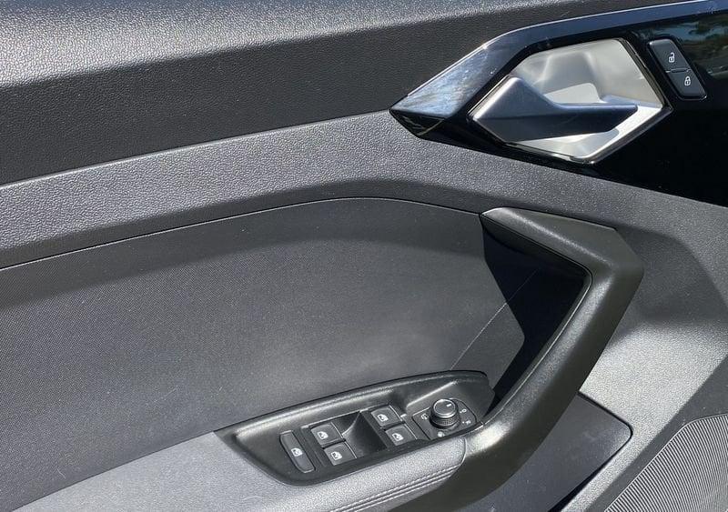 Audi A1 allstreet 1.0 TFSI 110CV S-Tronic 30