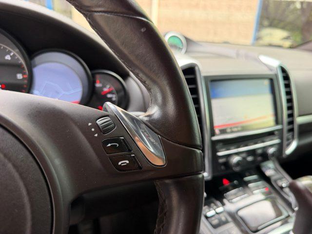 PORSCHE Cayenne 3.0 V6 TDI 245CV TIPTRONIC TETTO PANORAMICO