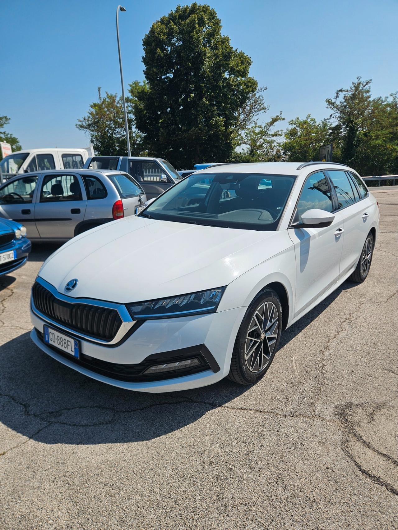 Skoda Octavia 1.0 e-TEC DSG Wagon Style