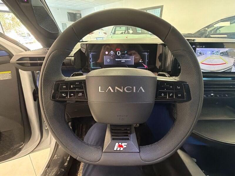 Lancia Ypsilon IV 2024 1.2 mhev HF Line 110cv e-dct