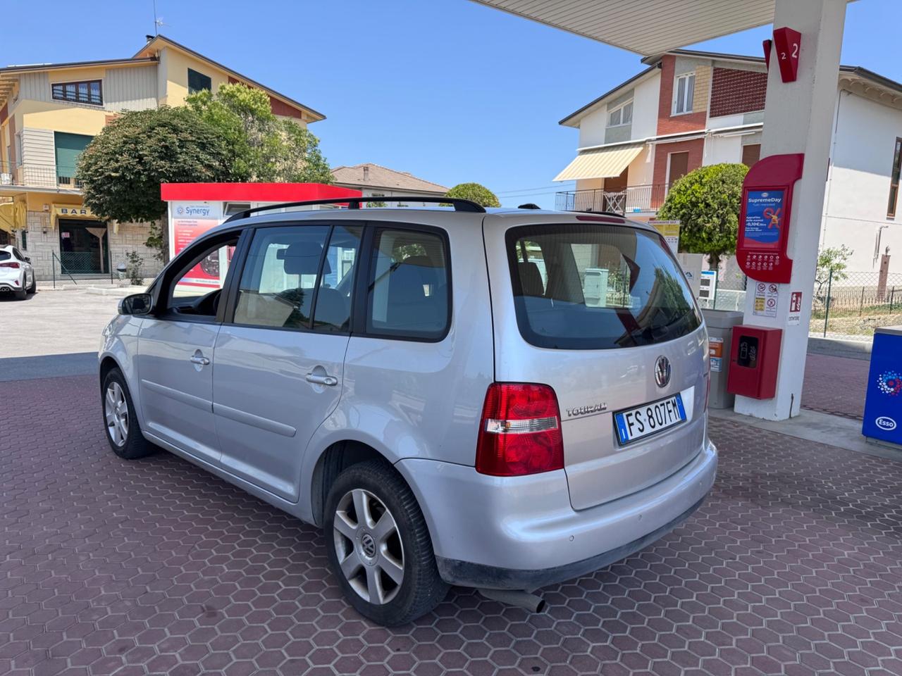 Volkswagen Touran 2.0 16V FSI Highline Metano