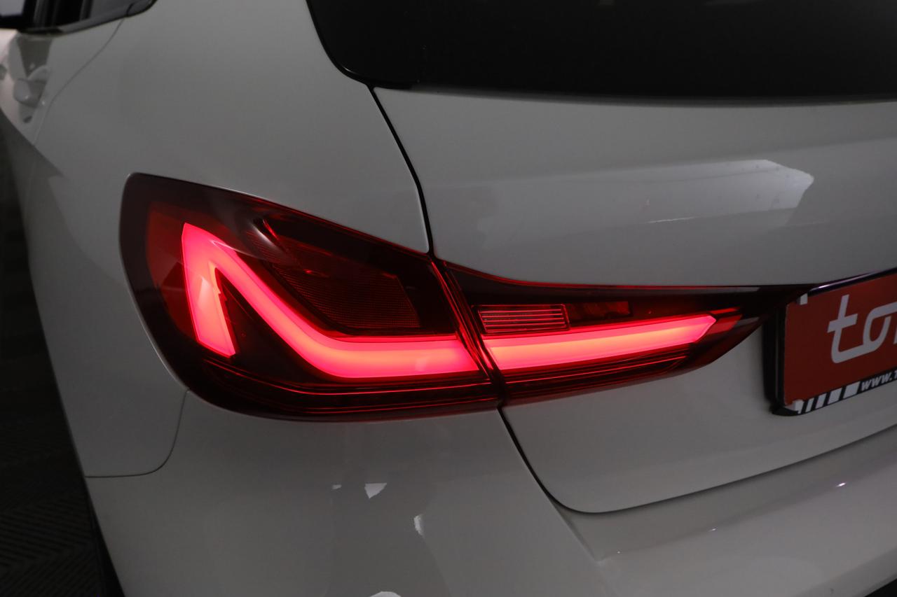 BMW Serie 1 (F40) 116d 5p. Msport