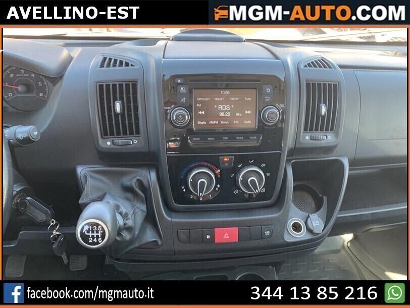FIAT DUCATO CABINATO con GRU FASSI 26AFS