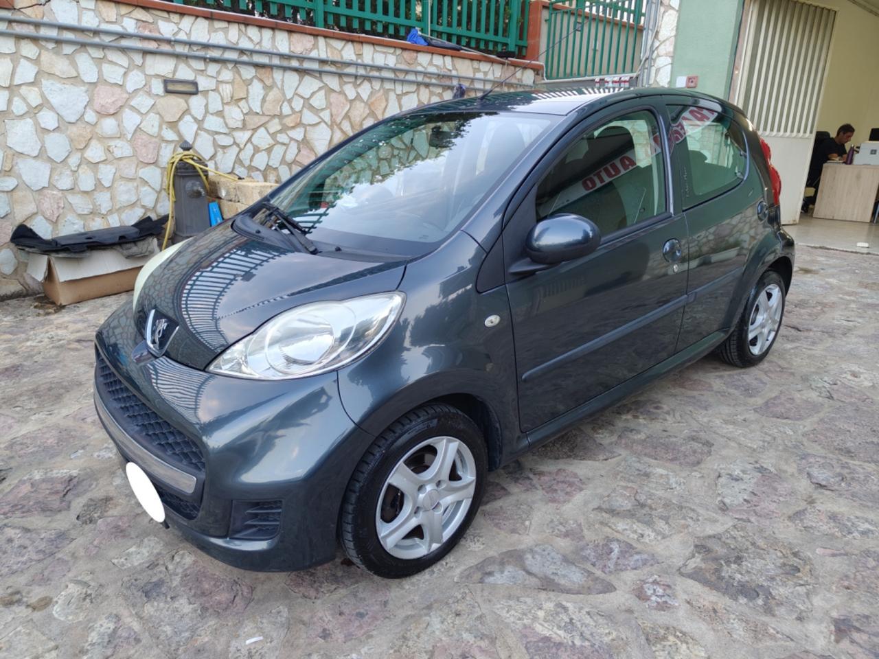 Peugeot 107 1.0 68CV 5p. Urban Move