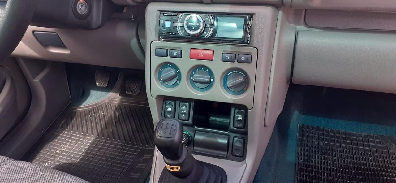 Land Rover Freelander 2000 - 2.0 TD Lb automobili