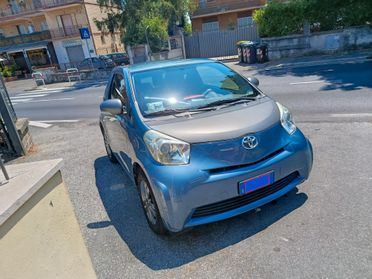 Toyota iQ 1.0 CVT Trend