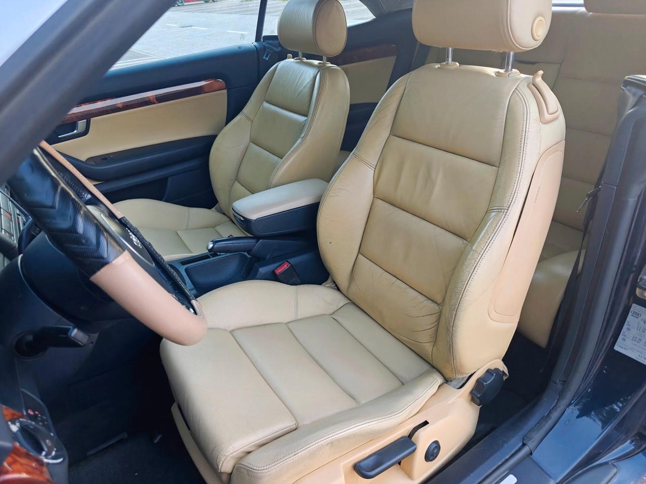 Audi A4 Cabriolet 2.5 v6 passaggio incluso