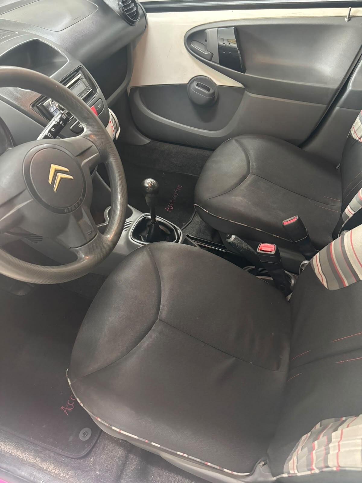Citroen C1 1.0 5 porte Accessorize