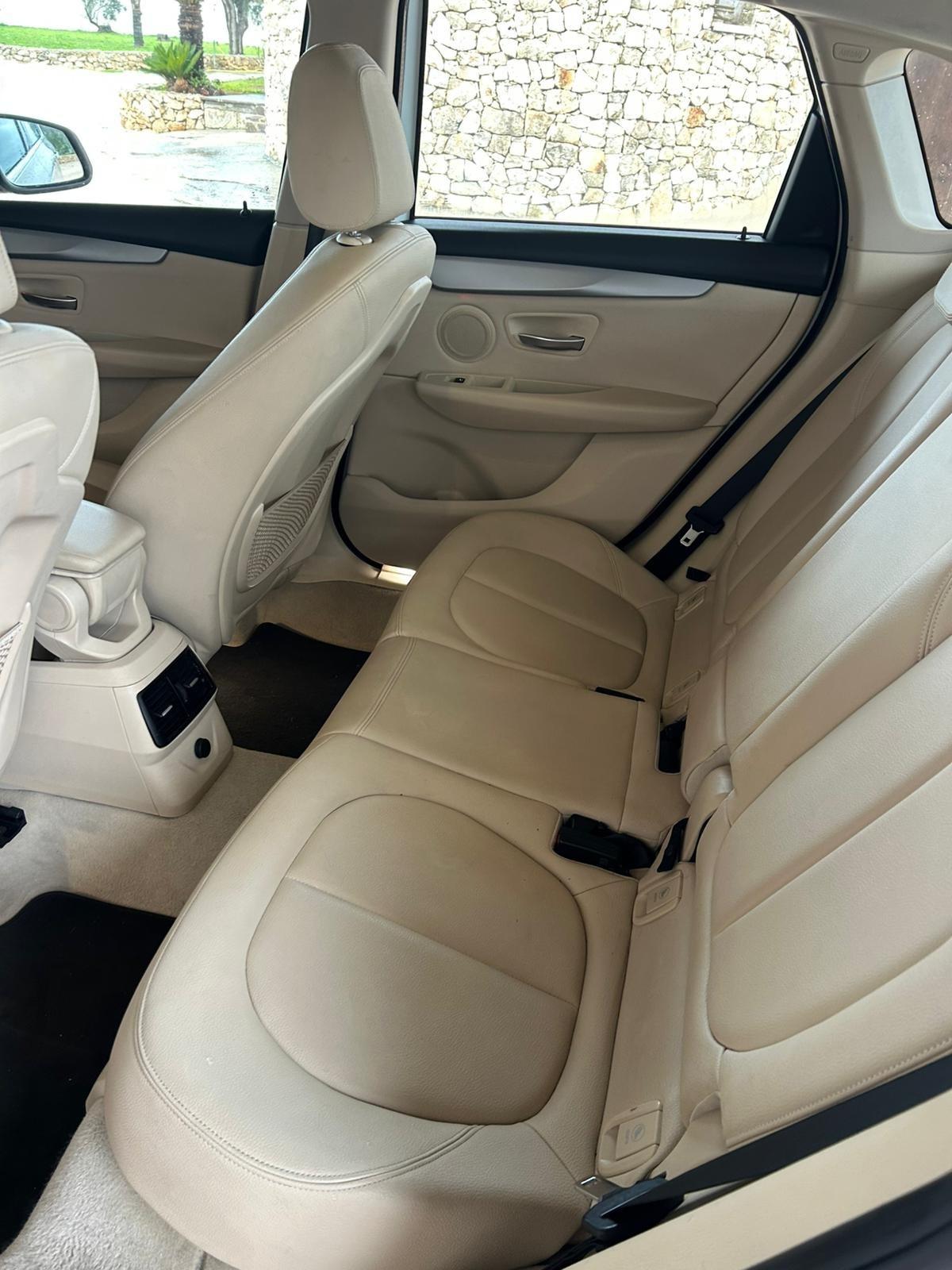 Bmw 216 216d Active Tourer Advantage