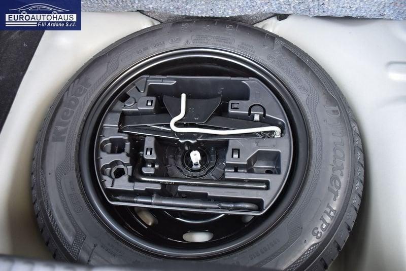 Citroën C3 PureTech 83 S&S Feel Neo patentati