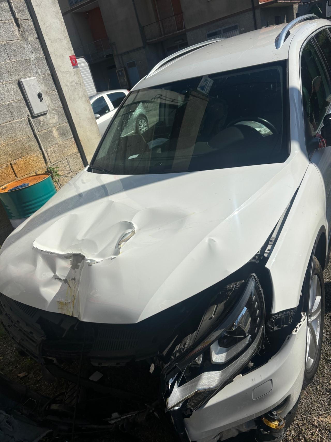 Volkswagen Tiguan 2.0 TDI 140 CV 4MOTION DSG Track & Style