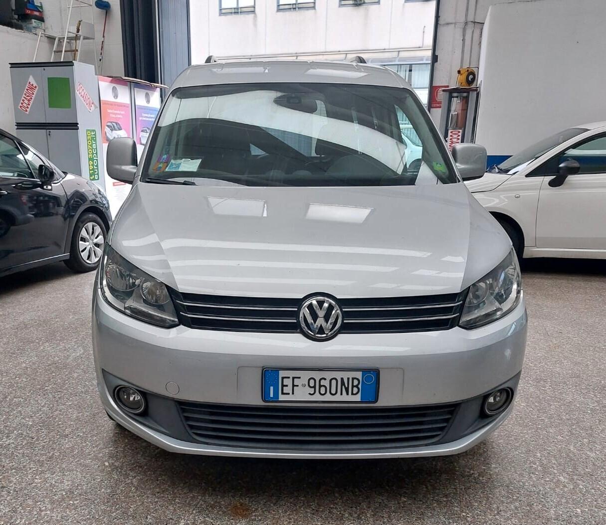 Volkswagen Caddy 1.6 TDI 102 CV DSG 5 POSTI