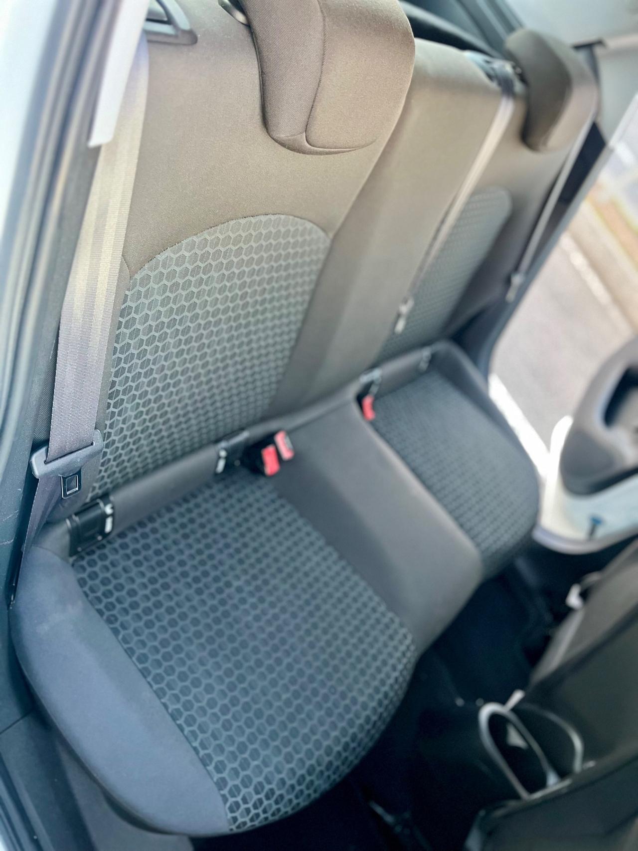 Opel Corsa 1.4 90CV GPL Tech 5 porte 120 Anniversary